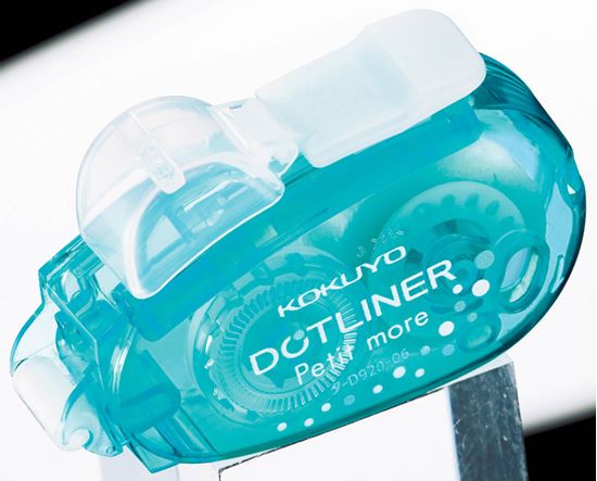 Obrázek z Lepicí roller Kukuyo - 6 mm x 10 m / modrý - tečky